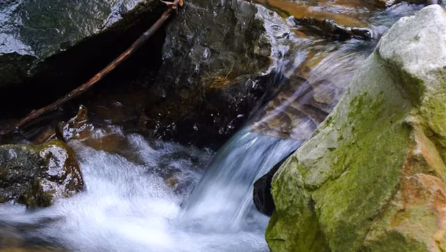 10-science-backed-productivity-hacks-for-your-workspace-in-2025-image-4