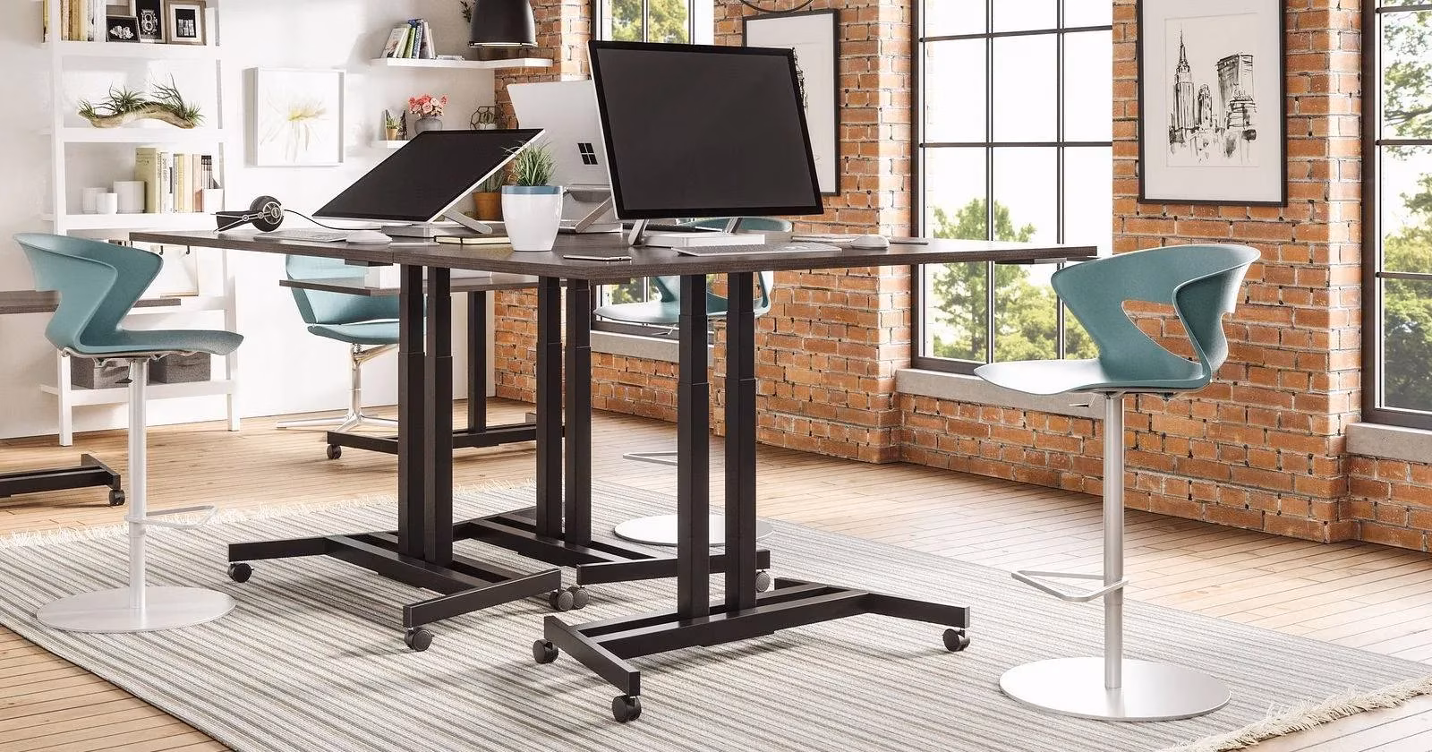 best-standing-desks-for-your-2026-home-office-top-picks-and-expert-advice-image-0