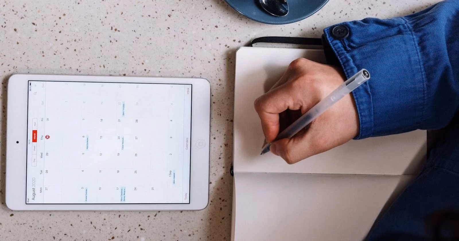 the-best-minimal-calendar-apps-for-a-calmer-2026-schedule-image-0